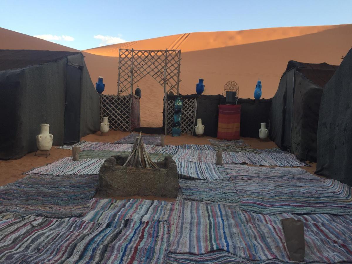 Desert Camel Trekking Camp Мерзуга Екстер'єр фото