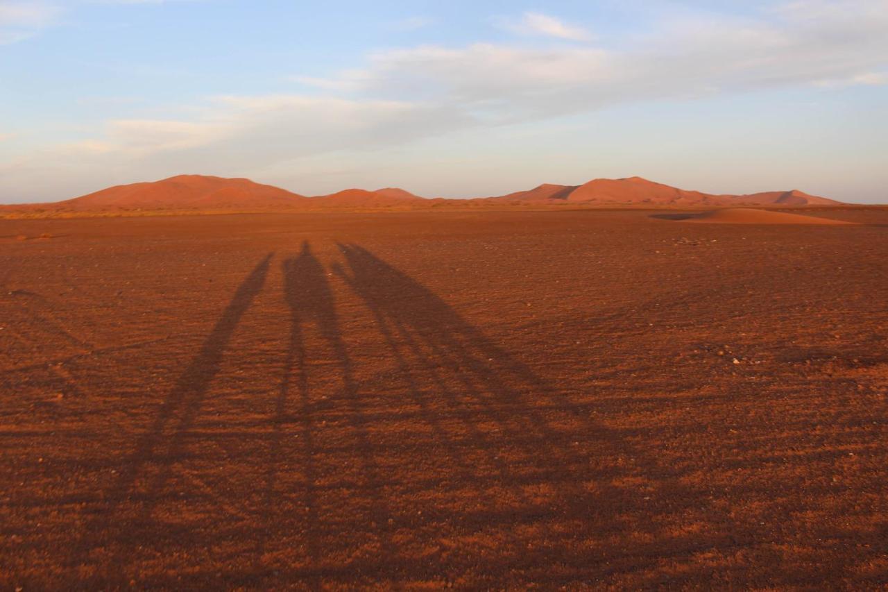 Desert Camel Trekking Camp Мерзуга Екстер'єр фото