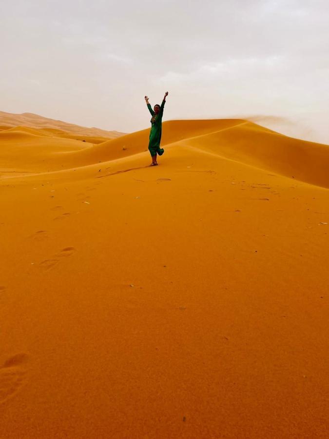 Desert Camel Trekking Camp Мерзуга Екстер'єр фото