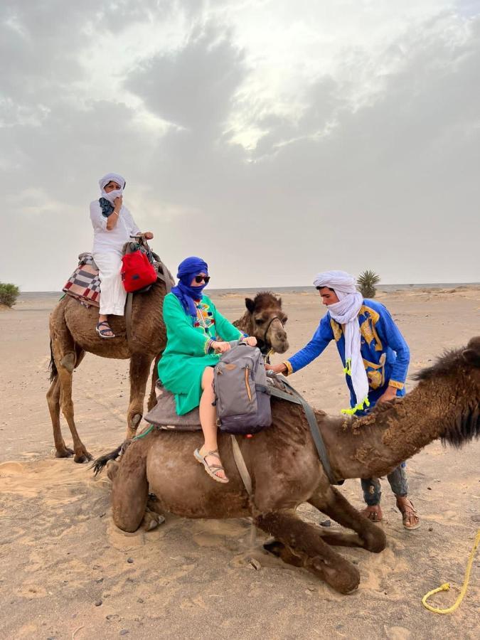 Desert Camel Trekking Camp Мерзуга Екстер'єр фото
