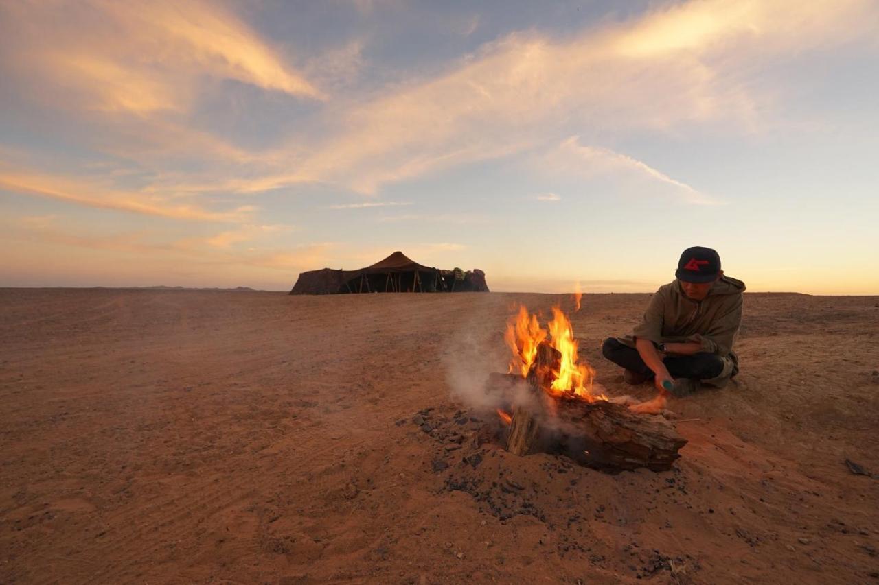 Desert Camel Trekking Camp Мерзуга Екстер'єр фото