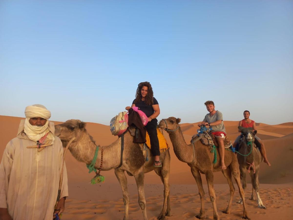Desert Camel Trekking Camp Мерзуга Екстер'єр фото